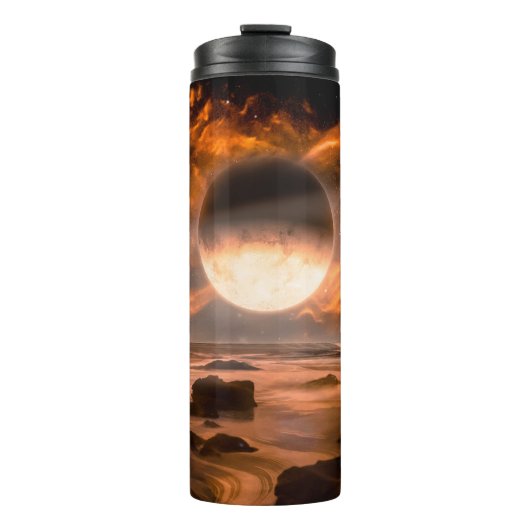 Landschaft in fantasievoller Alien mit flammendem Thermosbecher (Vorderseite)