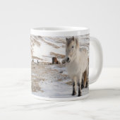 Landschaft mit isländischen Pferden Jumbo-Tasse (Vorderseite Rechts)