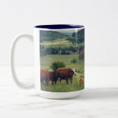 Landschaft mit Kühen Zweifarbige Tasse (Links)
