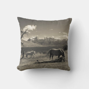 Landschaft mit Pferden Kissen