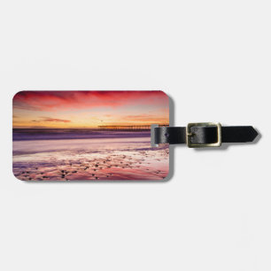 Landschaft und Pier bei Sonnenuntergang, CA Gepäckanhänger