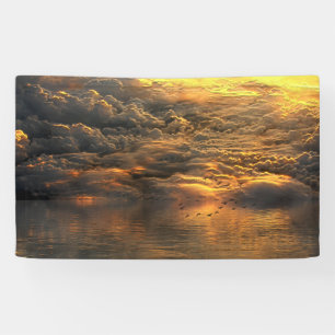 Landschaft von Wolken und Wasser mit Vögeln Banner
