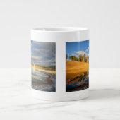 Landschaft von Yellowstone Jumbo-Tasse (Vorderseite)