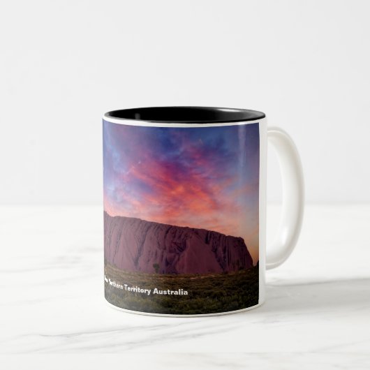 Landschaftliche Fotografie - Uluru bei Sunset Zweifarbige Tasse (VorderseiteRechts)