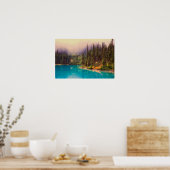 Landschaftliche Nordlandschaft mit Pinienbäumen Ru Poster (Küche)