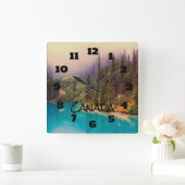 Landschaftliche Nordlandschaft Rustikales Kanada Quadratische Wanduhr (Zuhause)