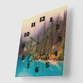 Landschaftliche Nordlandschaft Rustikales Kanada Quadratische Wanduhr (Winkel)