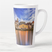 Landschaftliche Regensburger Flussansicht Milchtasse (Rechts)