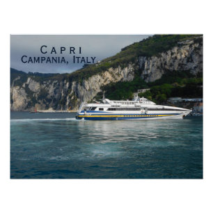 Landschaftliche Sicht auf das Fahrgastschiff Capri Poster