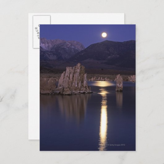 Landschaftliche Sicht auf den Mono See außerhalb v Postkarte (Vorne/Hinten)