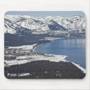 Landschaftliche Sicht auf den Tahoe-See, USA Mousepad