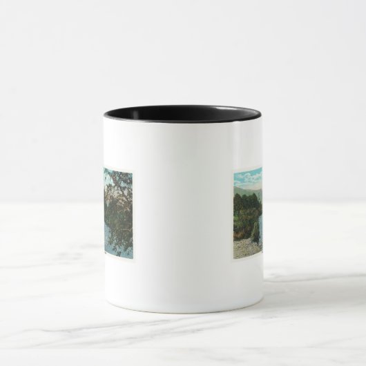 Landschaftliche Sicht auf die gute Fischerei Tasse (Zentrum)