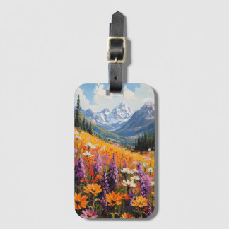 Landschaftliche Wildblumen und Berge Kunst und Kul Gepäckanhänger