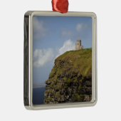 Landschaftlichen Klippen von Moher und O'Briens Tu Ornament Aus Metall (Rechts)
