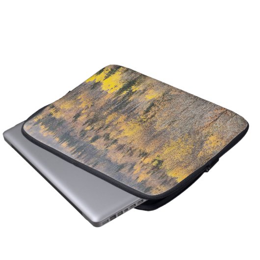 Landschaftlicher Autumn - Computercase Laptopschutzhülle (Vorne Knopf)