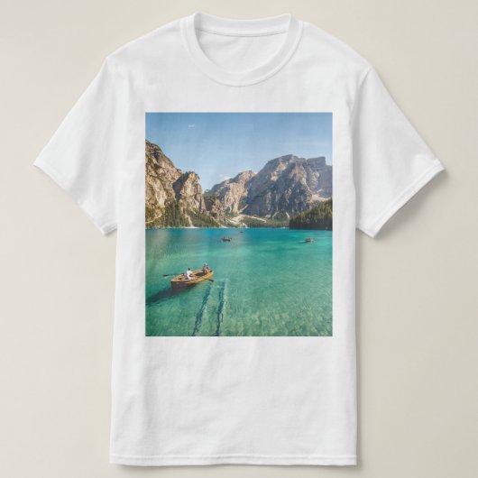 Landschaftlicher Bergsee Adventure T - Shirt (Design vorne)