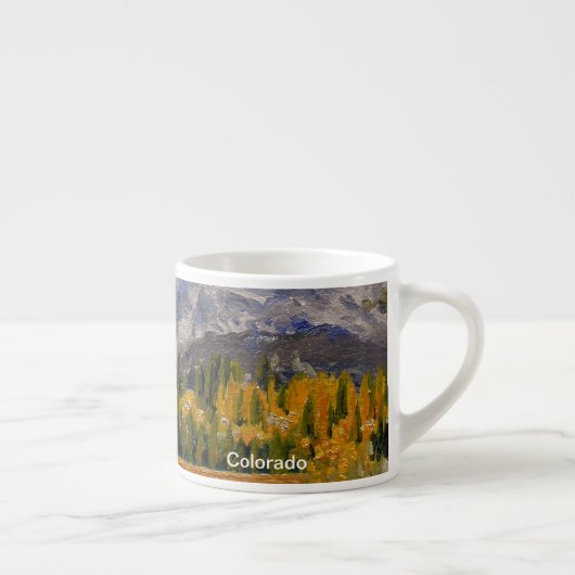 Landschaftlicher Bergsee im Estespark Espressotasse (Rechts)