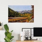 Landschaftlicher Bergsee im Estespark Poster (Heimbüro)