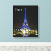 Landschaftlicher Eiffelturm bei Nacht Leinwanddruck (Insitu (Holzboden))
