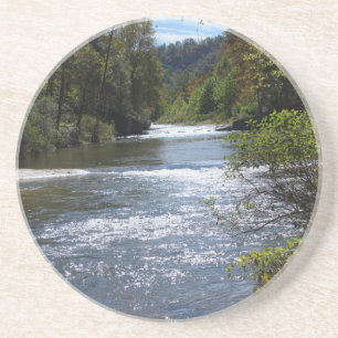 Landschaftlicher Fluss in den Blue Ridge Mountains Getränkeuntersetzer
