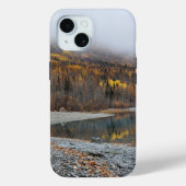 Landschaftlicher Golden Foliage iPhone Case (Rückseite)