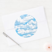 Landschaftlicher Happy Sunny Clouds Hintergrund Runder Aufkleber (Umschlag)