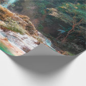 Landschaftlicher Naturfantasy-Wasserfall Geschenkpapier (Ecke)