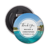 Landschaftlicher tropischer Strand mit strohgedeck Flaschenöffner (Vorderseite)