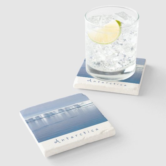 Landschaftliches Foto der Antarktis mit weißem Tex Steinuntersetzer (Seitenansicht)