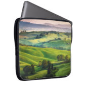 Landschaftsgrün: Hell gestrichene Ruhe Laptopschutzhülle (Vorne Rechts)