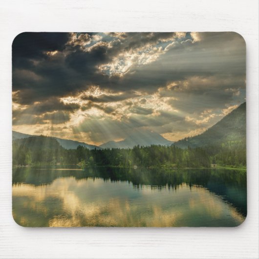 Landschaftsszene - See, Bäume, Berge und Himmel Mousepad (Vorne)