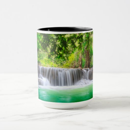 Landschaftswasserfall Tasse (Zentrum)