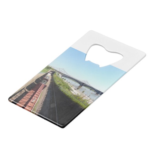 Landschaftszug Geldbeutel Flaschenöffner (Rückseite Schrägansicht)