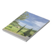 Landstrasse zwischen Zypressen in Notizblock (Rotiert)