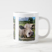 LANDTIERE, NIEDLICHE KUHE Jumbo-Tasse (Rechts)