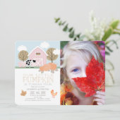 Landtiere Pumpkin Patch Geburtstags-Foto Einladung (Stehend Vorderseite)