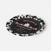 Landtiere rosa Kuh Barnyard 1. Geburtstag Party Pappteller (Schrägansicht)