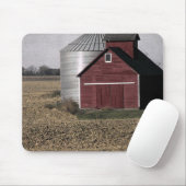Landwirtschaftliche Landschaft nach Ernte Mousepad (Mit Mouse)