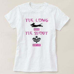 Lang und das Kurze: Dackel und Pickleball T-Shirt