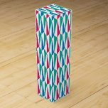 Lange Dreiecke Art Deco Look Wein-Geschenkverpackung<br><div class="desc">Ein chic geometrisches Muster mit einem Kunstmotiv aus dem Deko. Die Farben sind blau,  aquamarin,  tiefrosa und weiß.</div>