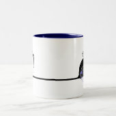 Langer Schwanz Katze gegangenes Fishin Zweifarbige Tasse (Mittel)