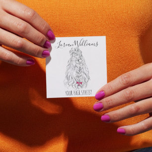 Langes, gewelltes Haar mit einer Fliegenmarkierung Quadratische Visitenkarte