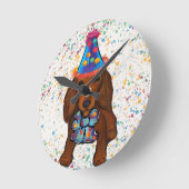 Langhaarige rote Dackel Runde Wanduhr (Winkel)