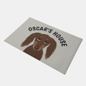 Langhaarige Schokolade Dackel Hund Personalisiert Fußmatte (Schrägansicht)