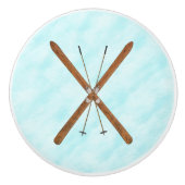 Langlaufski im Schnee Keramikknauf (Vorderseite)