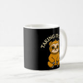 Langsam machen entspannter Faultier-Cartoon-Kaffee Kaffeetasse (VorderseiteRechts)