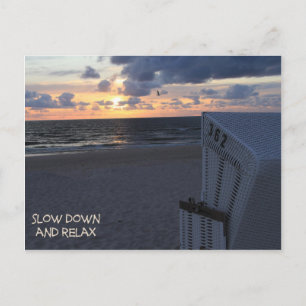 Langsam und entspannt - Strand Sonnenuntergang Postkarte