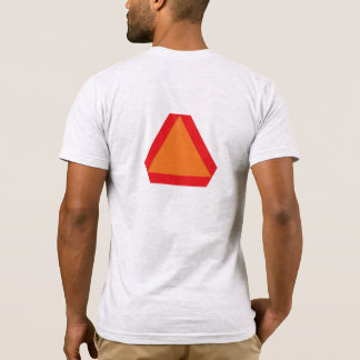 Langsamer Fahrzeug-T - Shirt