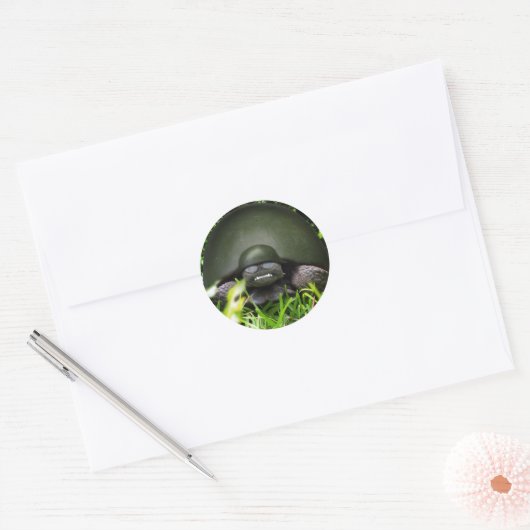 Langsames Kommando Runder Aufkleber (Umschlag)