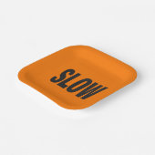 Langsames Vorsichtszeichen Pappteller (Gewinkelt)